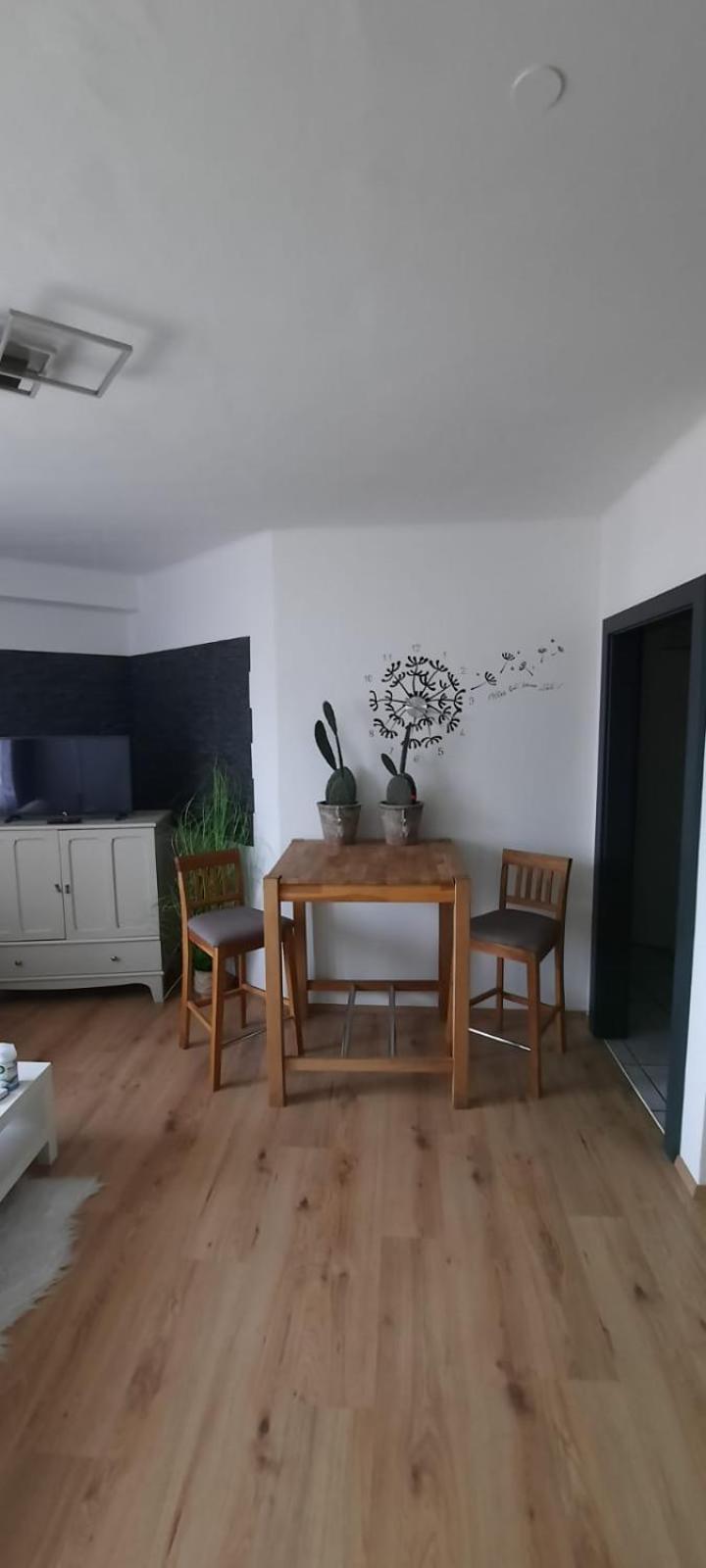 Voeckla - Appartement Timelkam Bagian luar foto